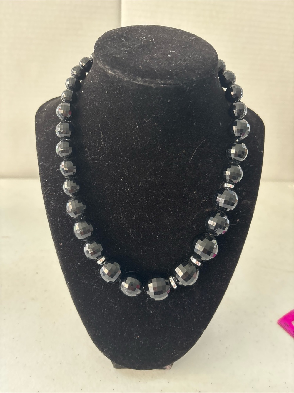 Faceted Black Crystal Bead Necklace for Women - Polished Statement